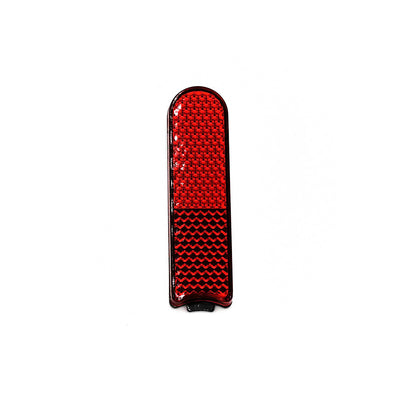 Red/orange front reflector on the engine side of the Xiaomi Mi4 Pro 